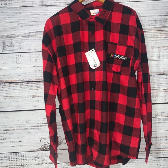 FOCO NASCAR Flannel XL Limited Edition Long Sleeve Button Up Shirt Red & Black - Picture 1 of 4